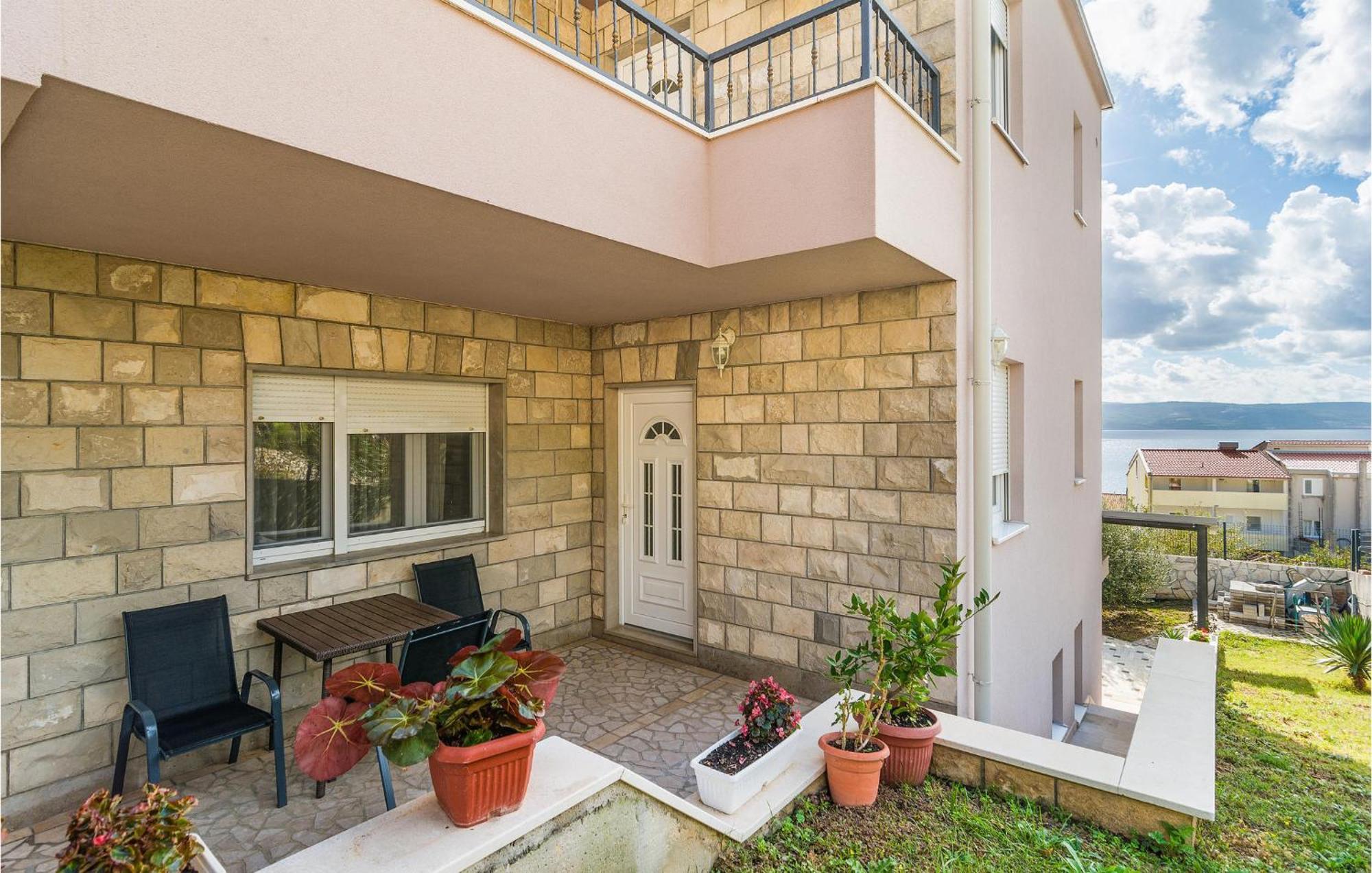 Nice Apartment In Mali Rat With Wifi Sumpetar 외부 사진